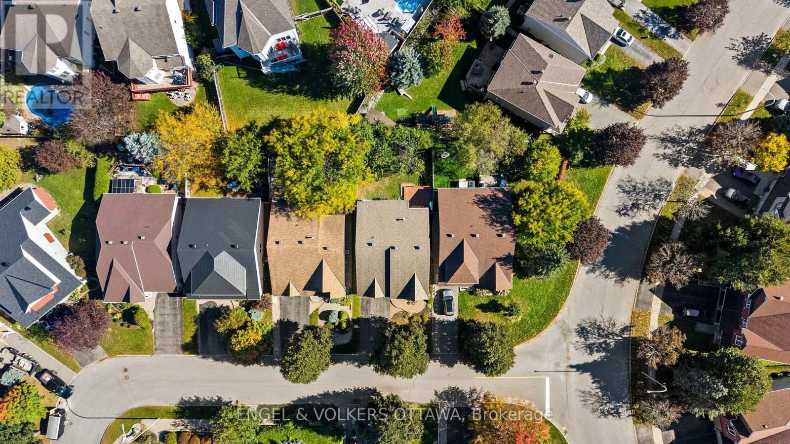 4 Burnstead Crescent, Ottawa, Ontario  K2M 2T4 - Photo 44 - X13877338
