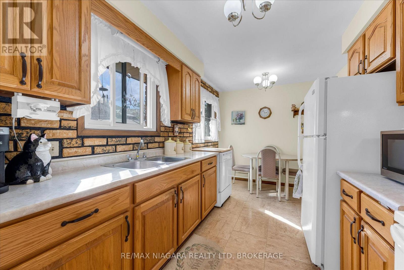 107 Glenayr Place, Welland, Ontario  L3C 3M6 - Photo 10 - X13877274