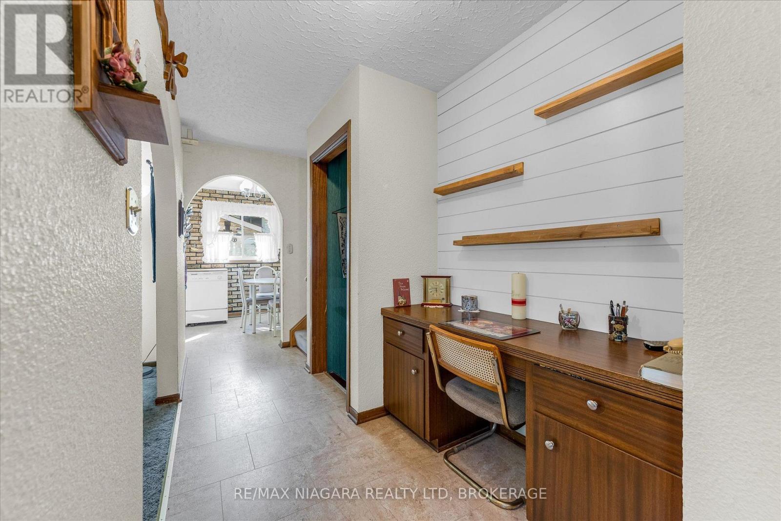 107 Glenayr Place, Welland, Ontario  L3C 3M6 - Photo 4 - X13877274