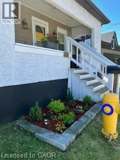 212 Niagara Street, St. Catharines, Ontario  L2M 4V4 - Photo 2 - 40869573