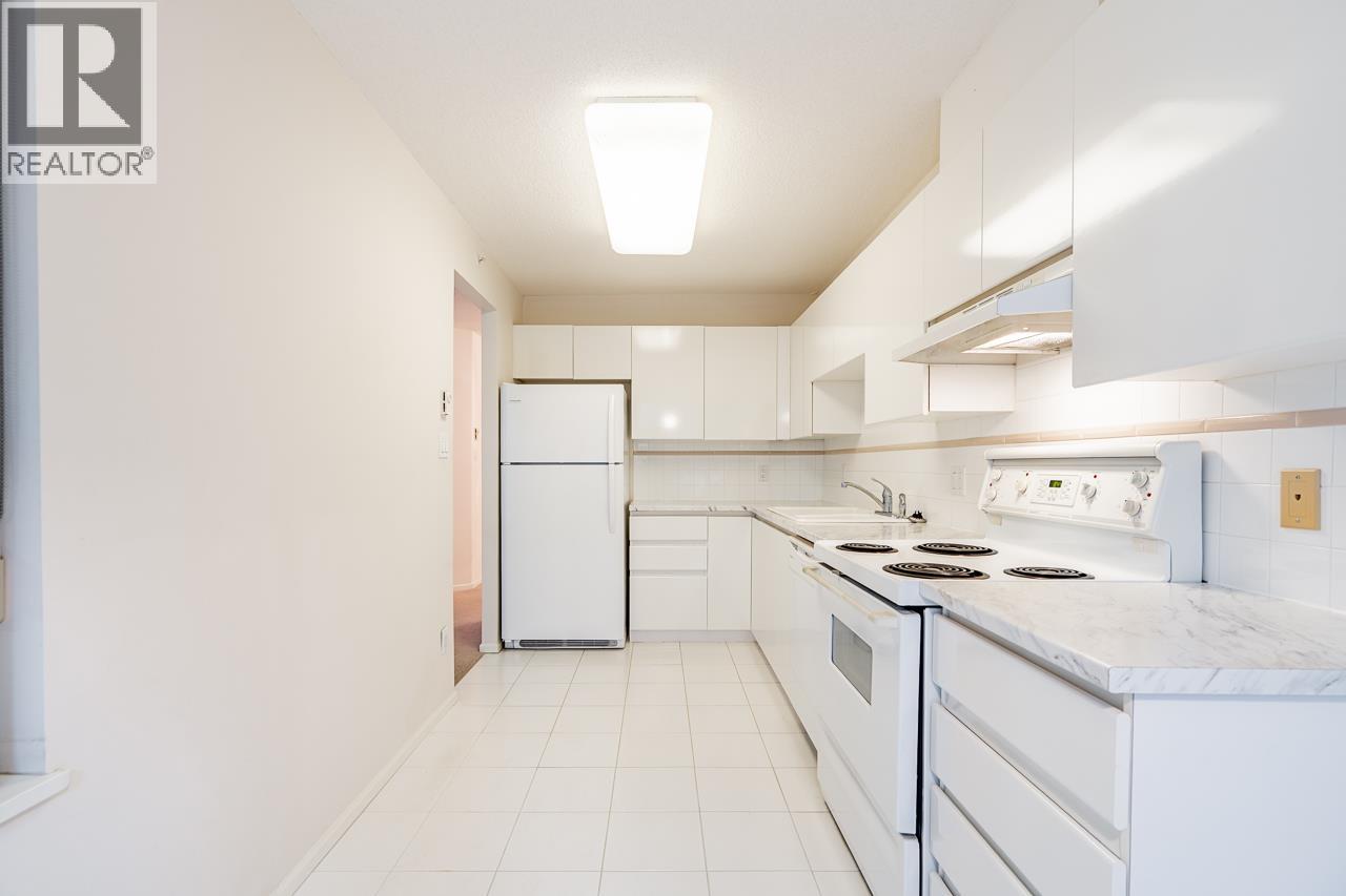 203 6622 SOUTHOAKS CRESCENT