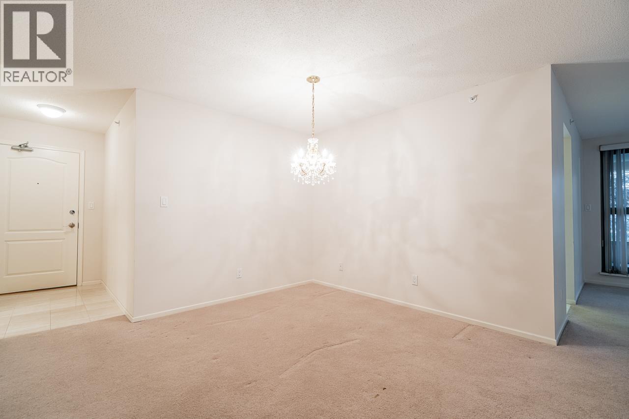 203 6622 SOUTHOAKS CRESCENT