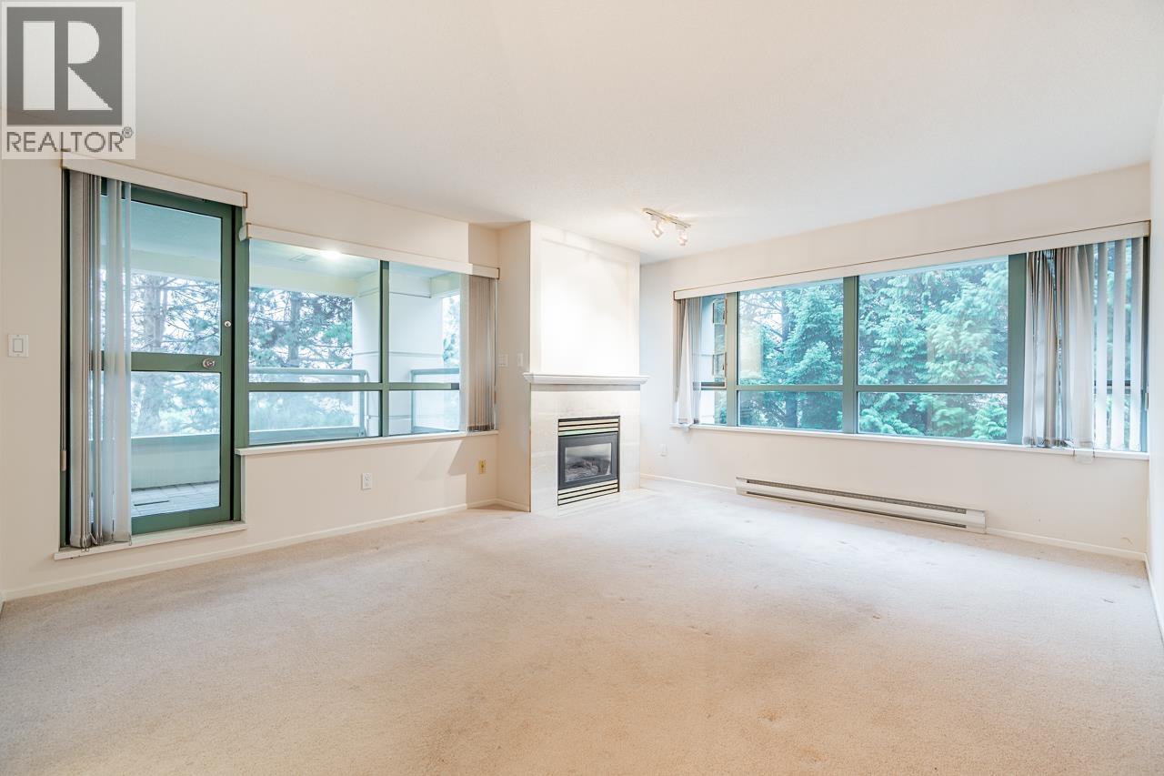 203 6622 SOUTHOAKS CRESCENT