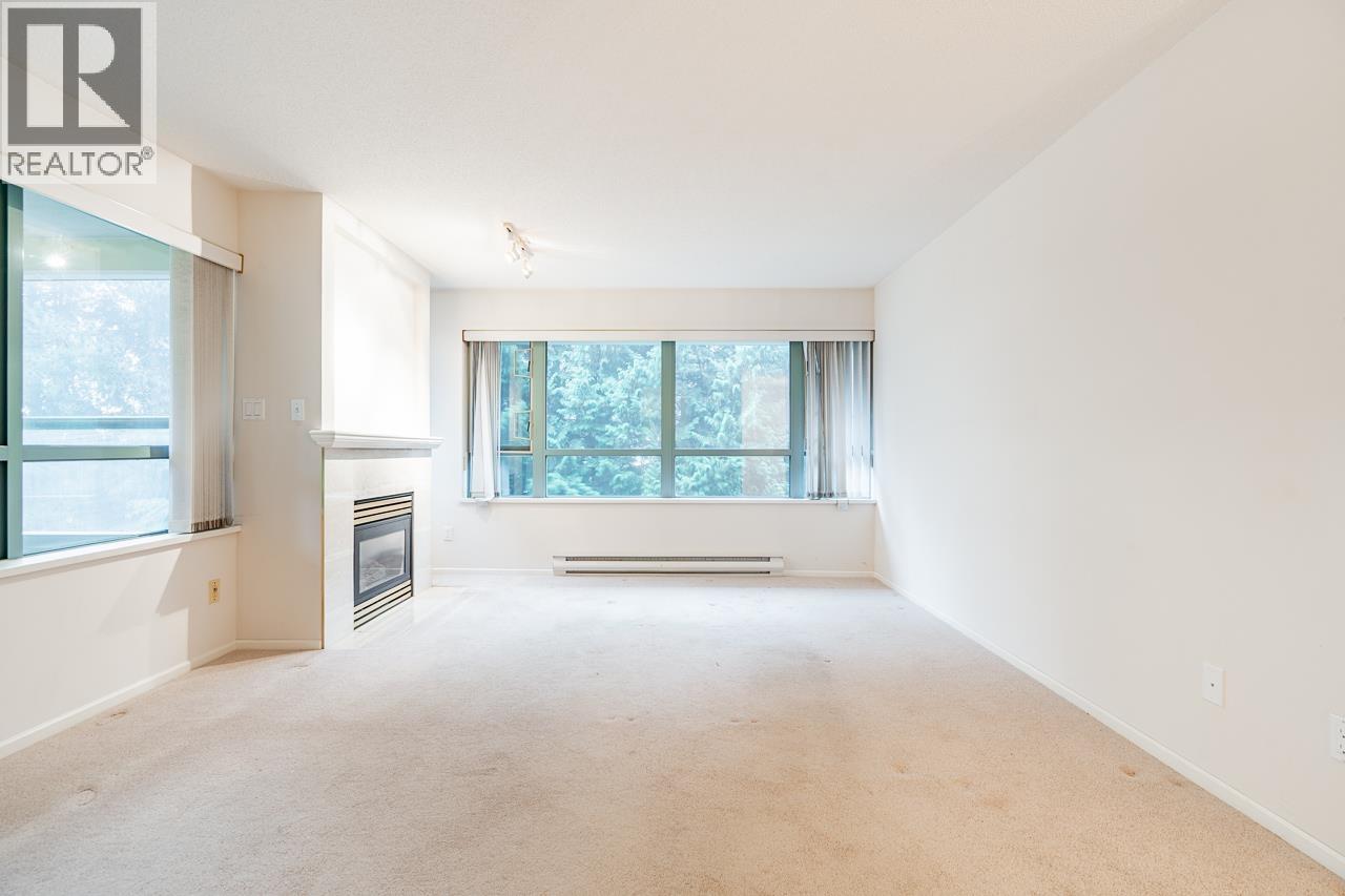 203 6622 SOUTHOAKS CRESCENT