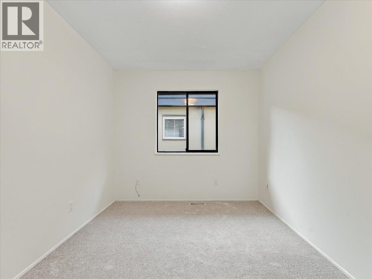 240 E 18TH STREET