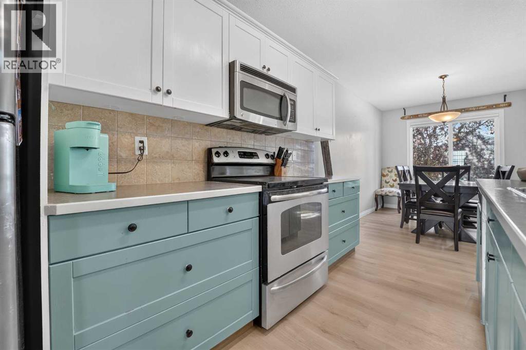 71 Keystone Terrace W