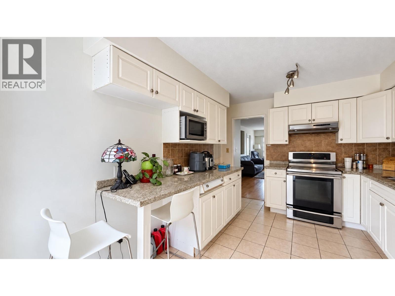 5734 49b Avenue, Delta, British Columbia  V4K 1Z6 - Photo 7 - R3173731