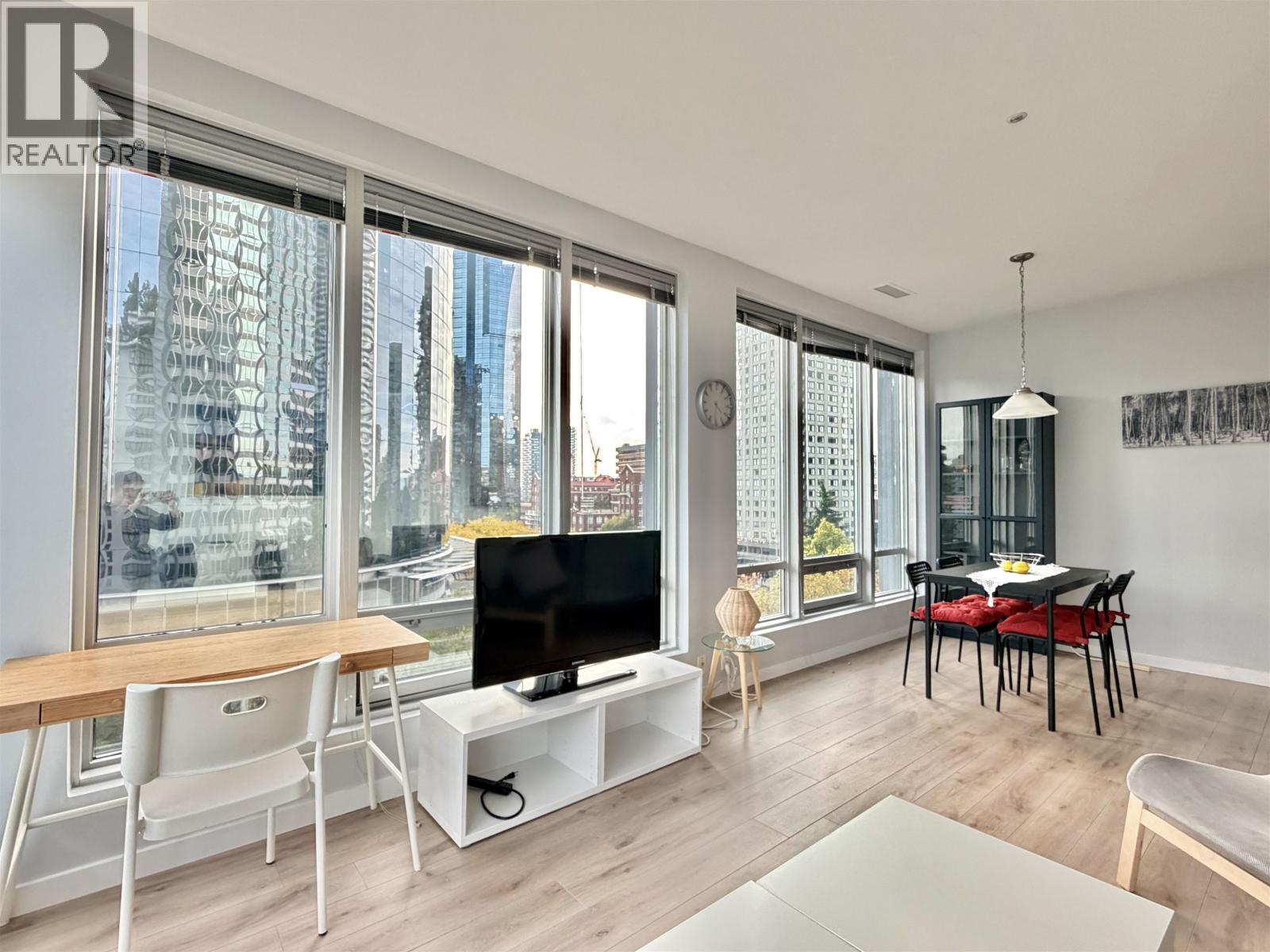 501 989 Nelson Street, Vancouver, British Columbia  V6Z 2S1 - Photo 2 - R3173785