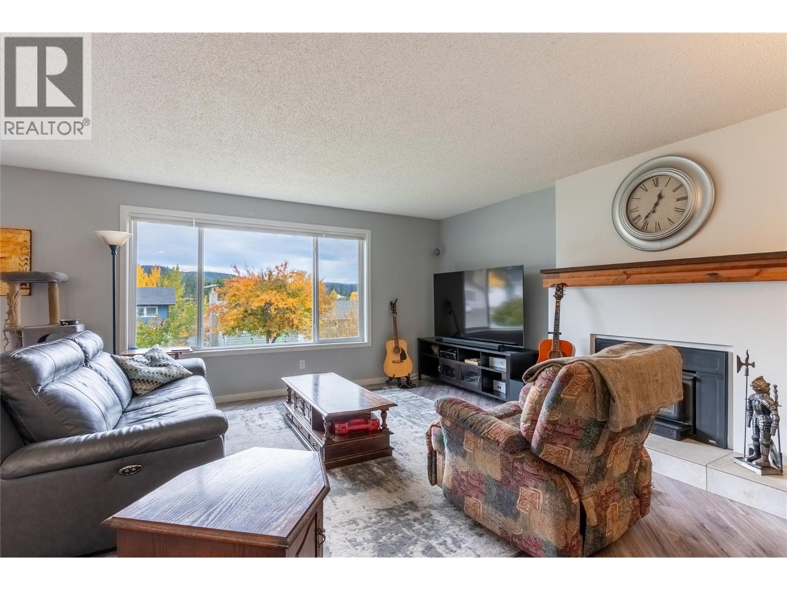 152 Birch Crescent