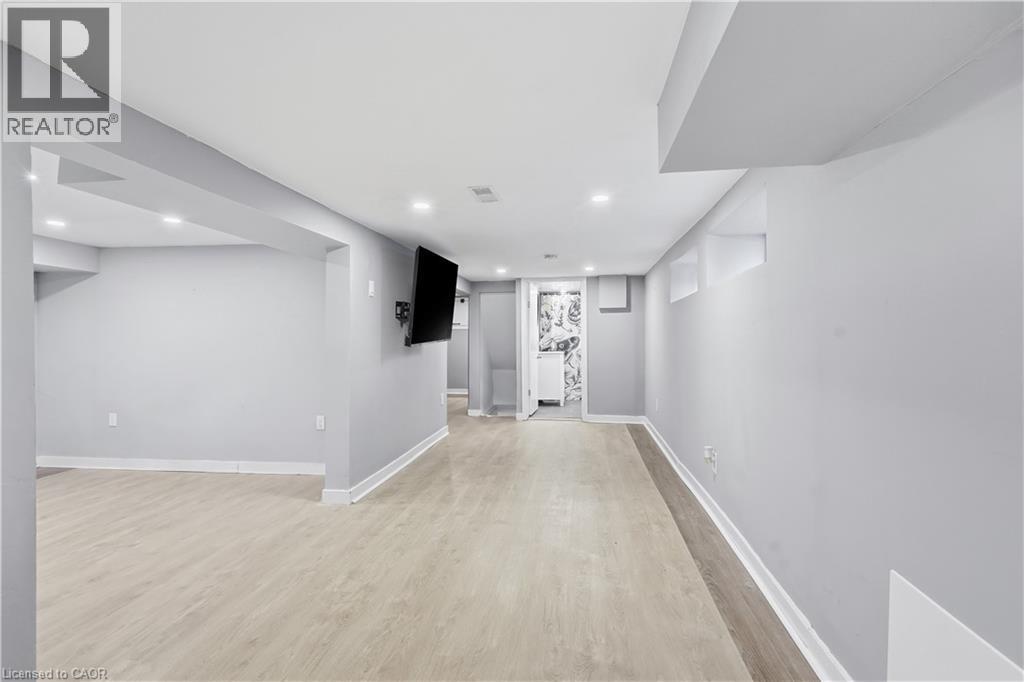 658 Upper Wellington Street, Hamilton, Ontario  L9A 3R1 - Photo 34 - 40869047