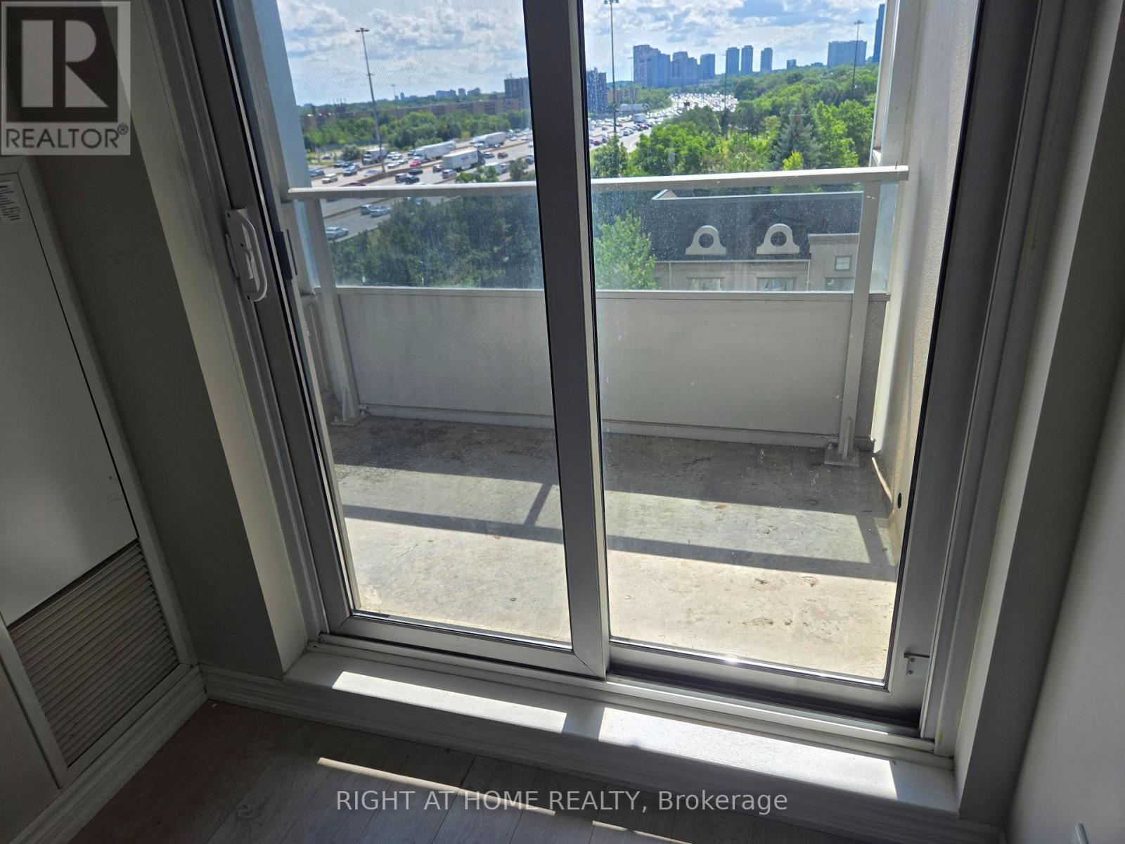 512 - 1 Rean Drive, Toronto, Ontario  M2K 3C1 - Photo 15 - C13877278