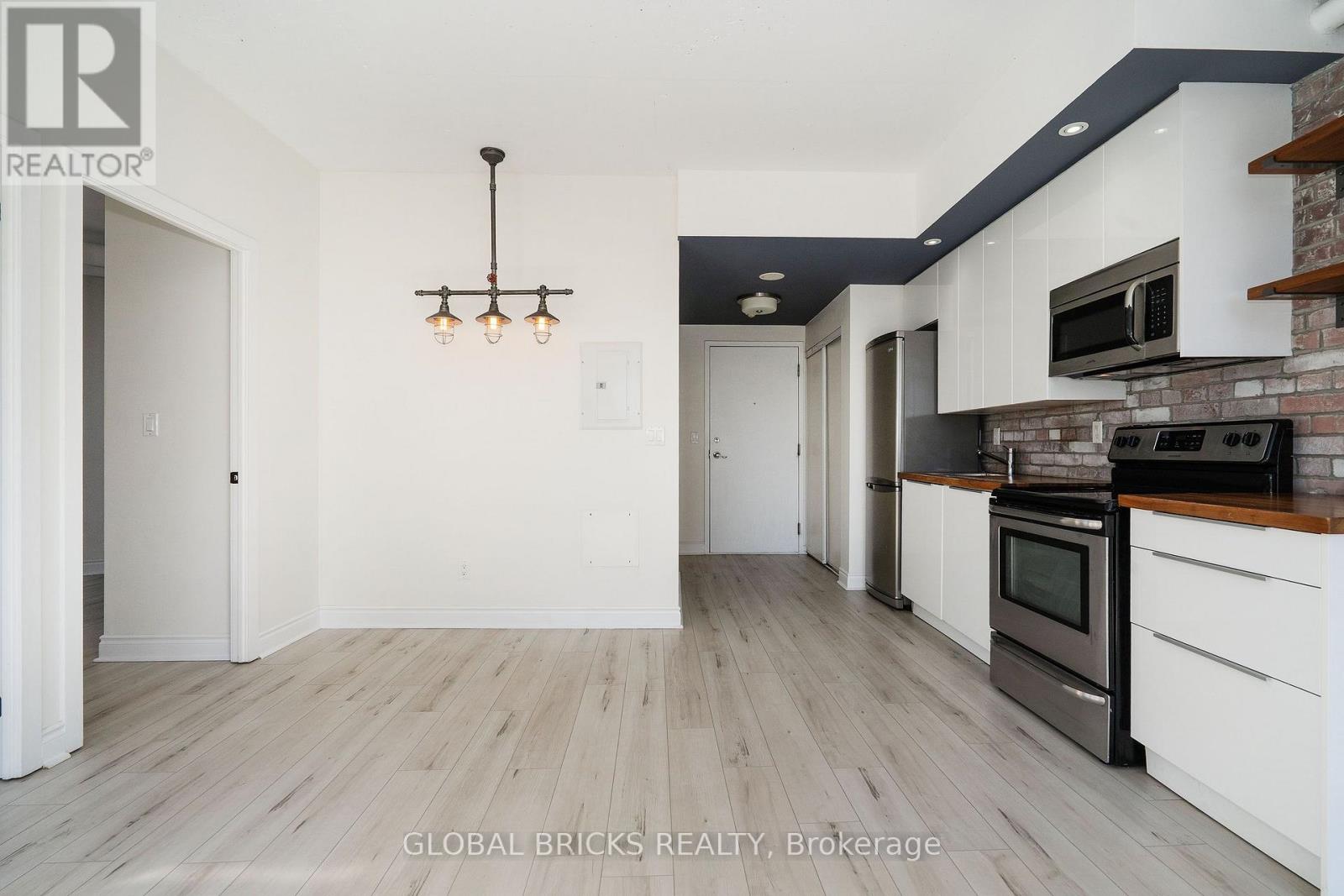 815 - 170 Sudbury Street, Toronto, Ontario  M6J 0A1 - Photo 14 - C13877304