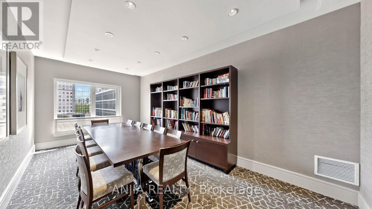 2011 - 8 Park Road, Toronto, Ontario  M4W 3S5 - Photo 42 - C13877342