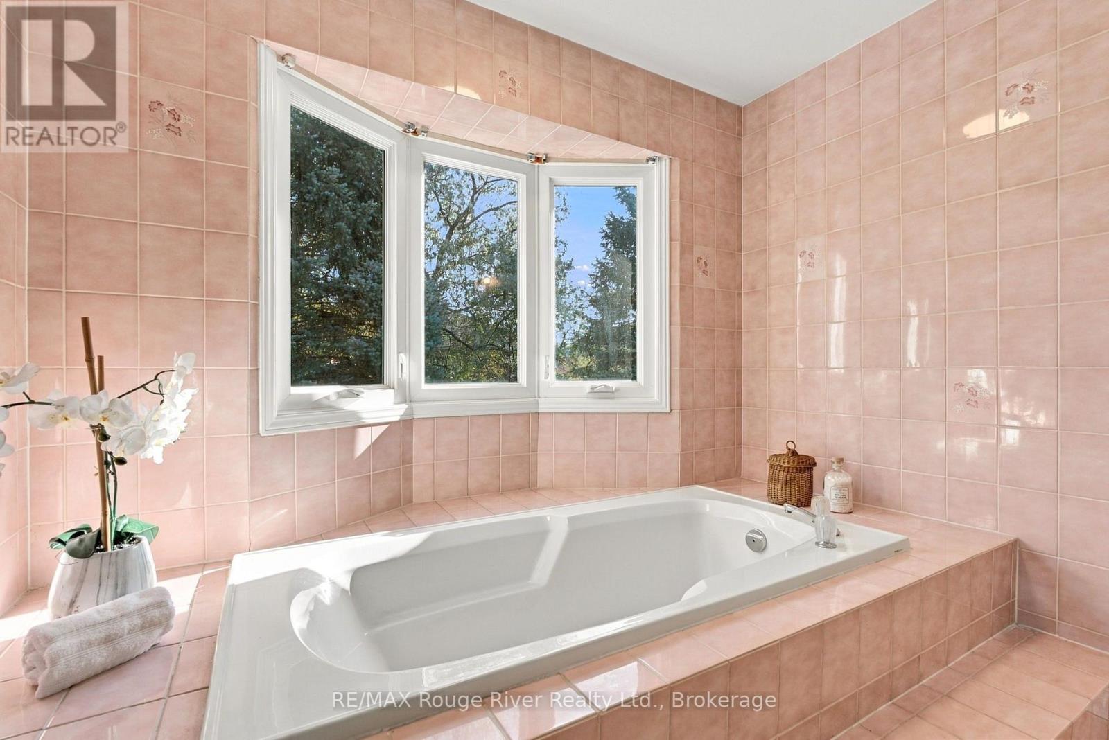 51 Lofthouse Drive, Whitby, Ontario  L1R 1W5 - Photo 27 - E13877322