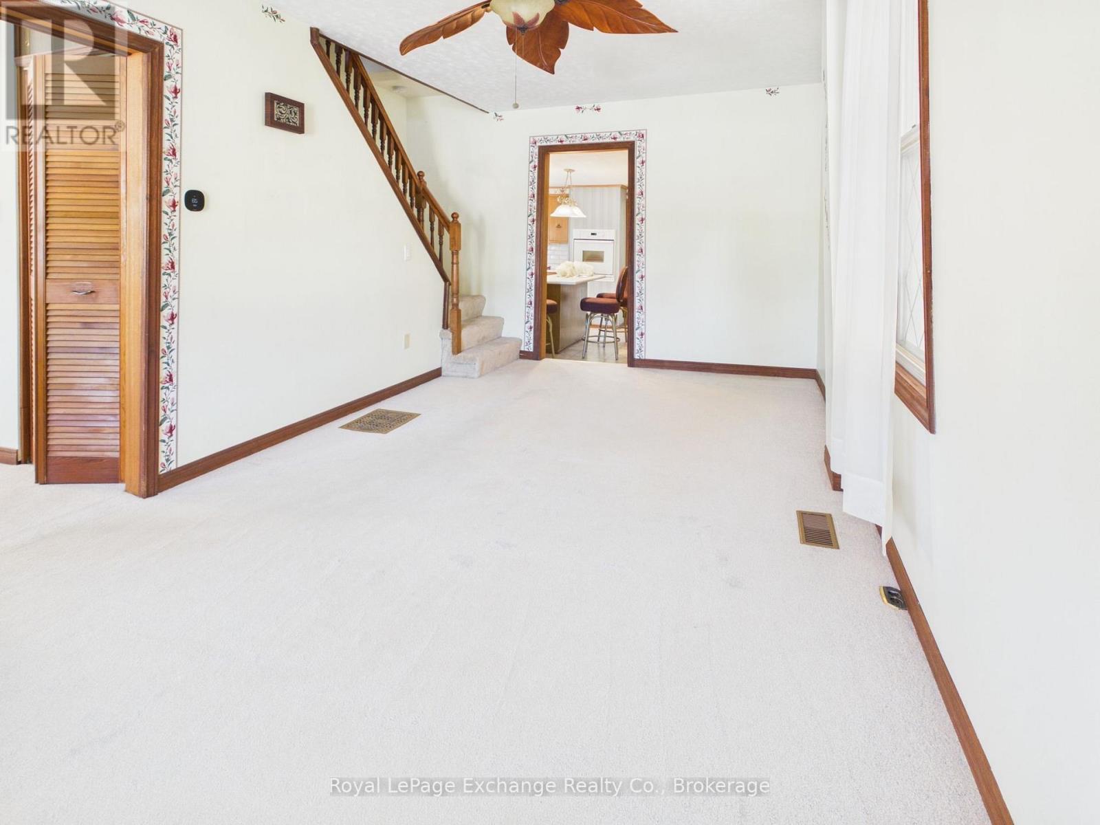 350 St Albert Street, Kincardine, Ontario N2Z 2T8 - Photo 4 - X13877308