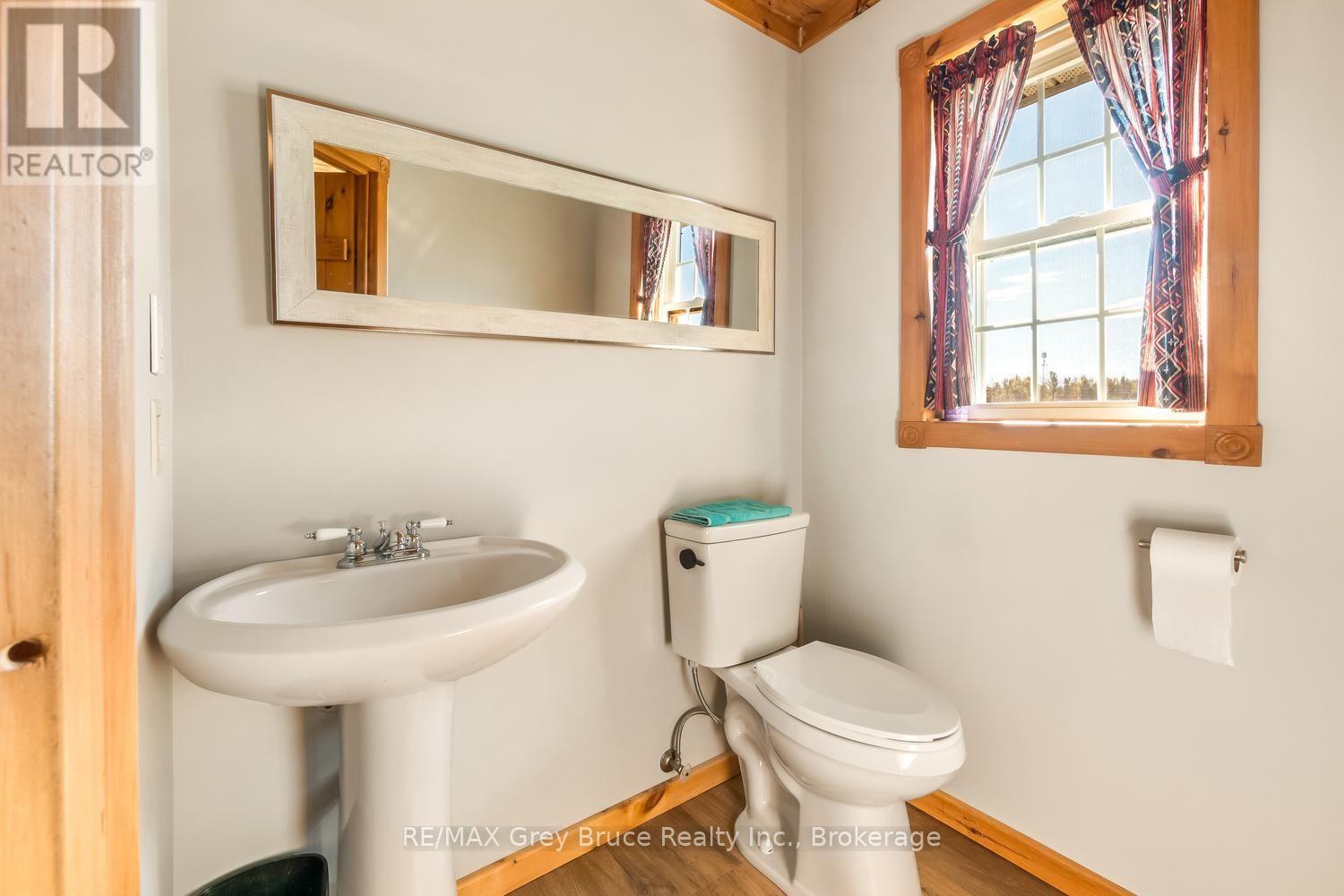 402622 Grey 17 Road, Georgian Bluffs, Ontario N0H 2T0 - Photo 25 - X13877324