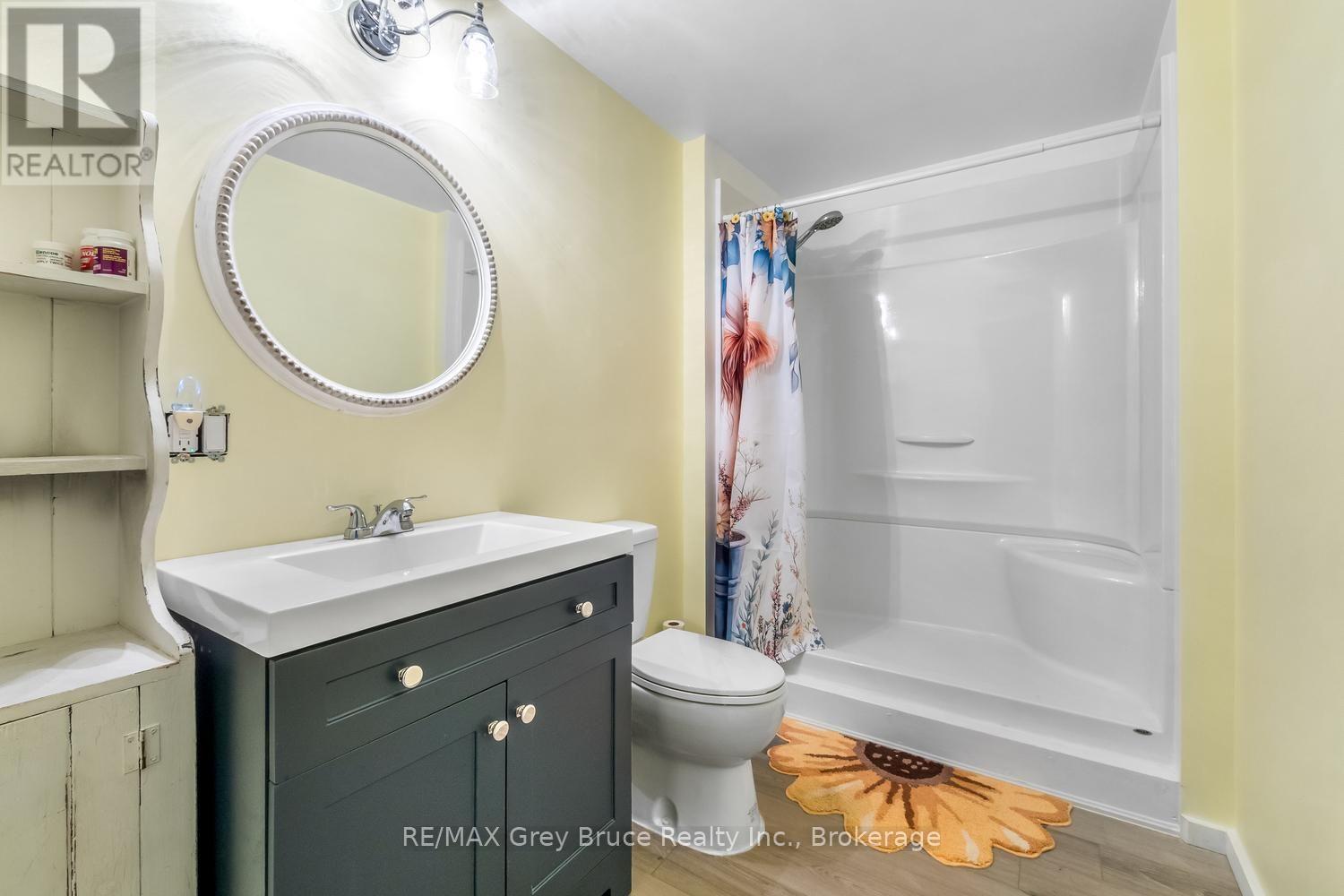 402622 Grey 17 Road, Georgian Bluffs, Ontario N0H 2T0 - Photo 29 - X13877324