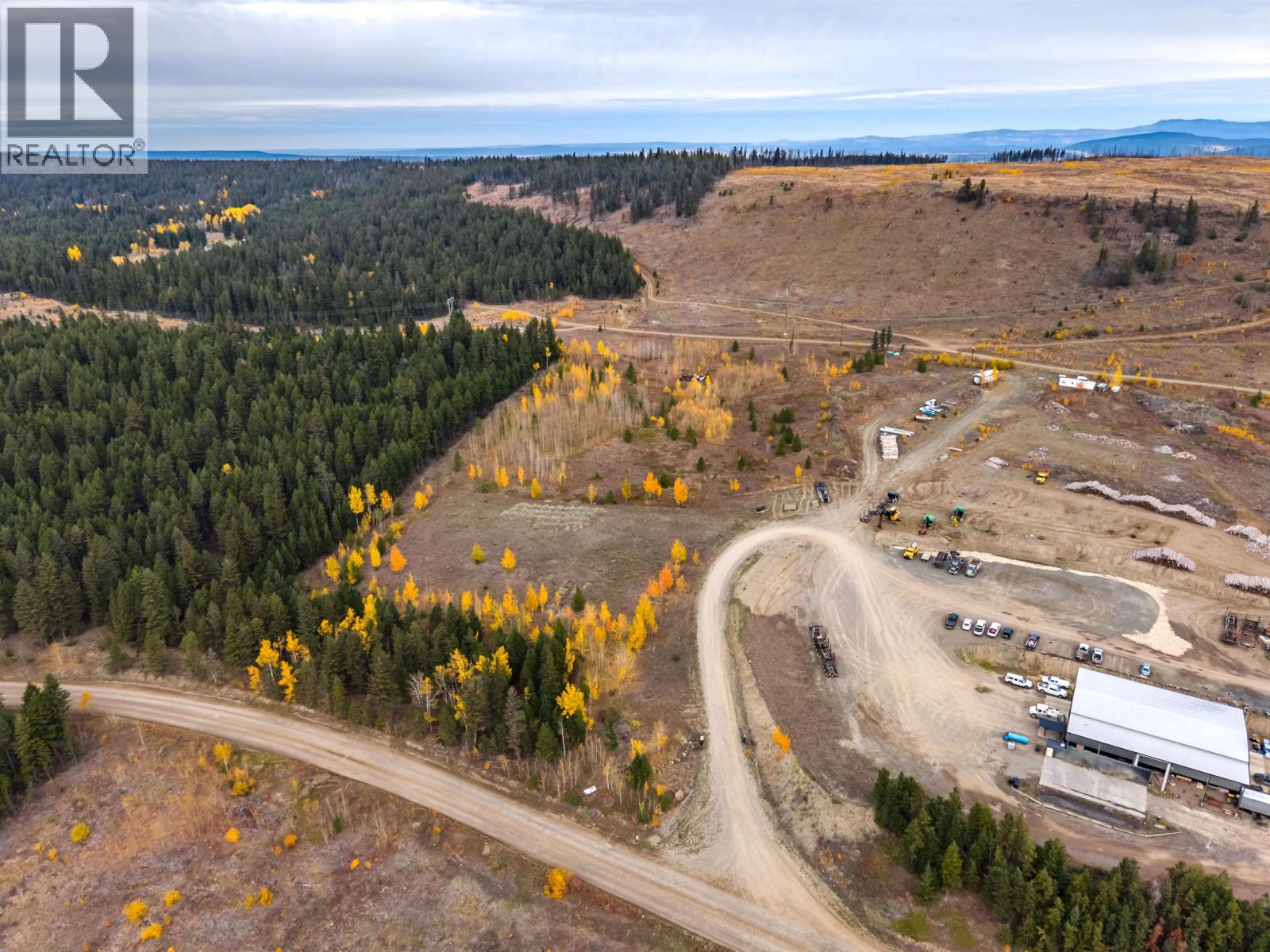 1225 Exeter Mckinley Road, 100 Mile House, British Columbia  V0K 2E0 - Photo 6 - C8082654