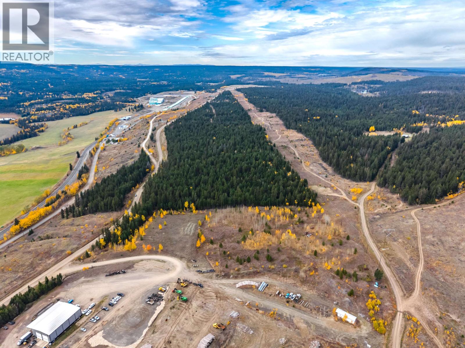 1225 Exeter Mckinley Road, 100 Mile House, British Columbia  V0K 2E0 - Photo 9 - C8082654