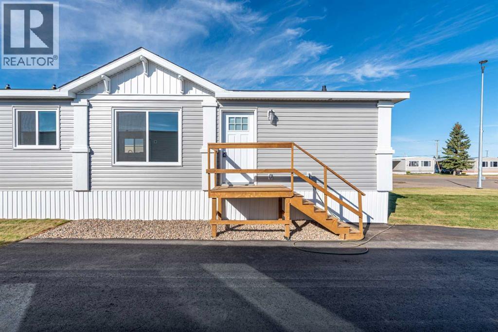96, 5308 57 Street Lloydminster Alberta Canada T9V2A3 3