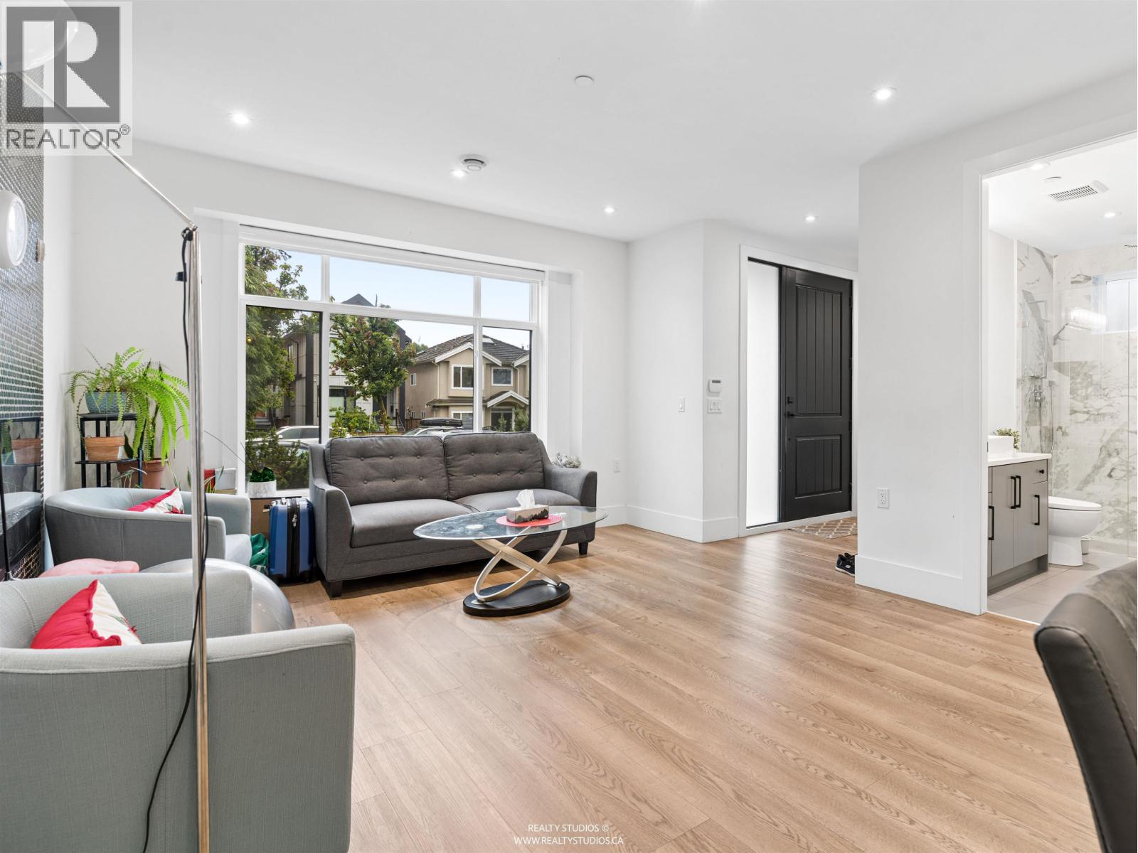 797 E 18th Avenue, Vancouver, British Columbia  V5V 1G6 - Photo 3 - R3173218