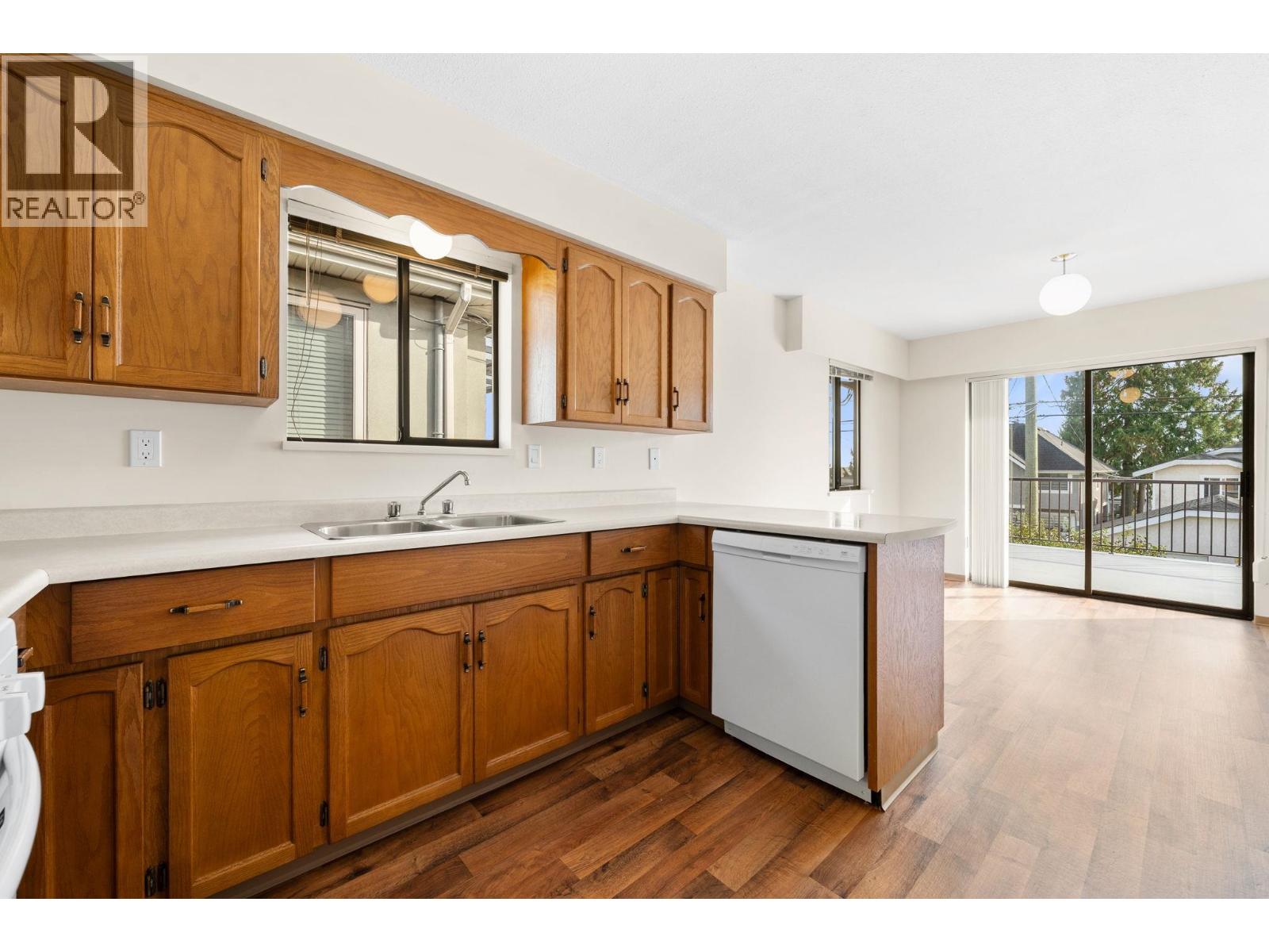 768 W. 66th Avenue, Vancouver, British Columbia  V6P 2R5 - Photo 12 - R3173454