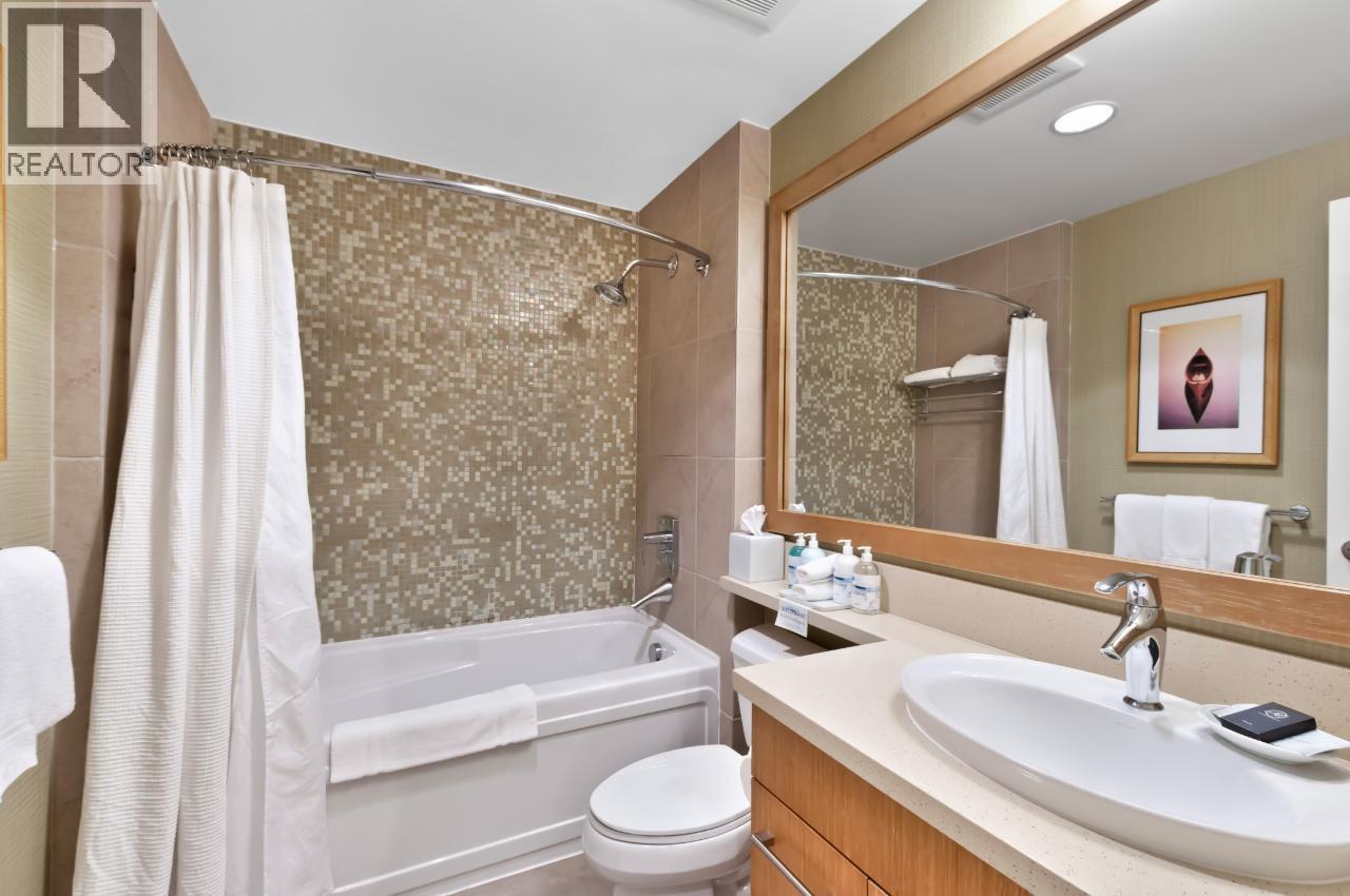 15 PARK Place Unit# 420