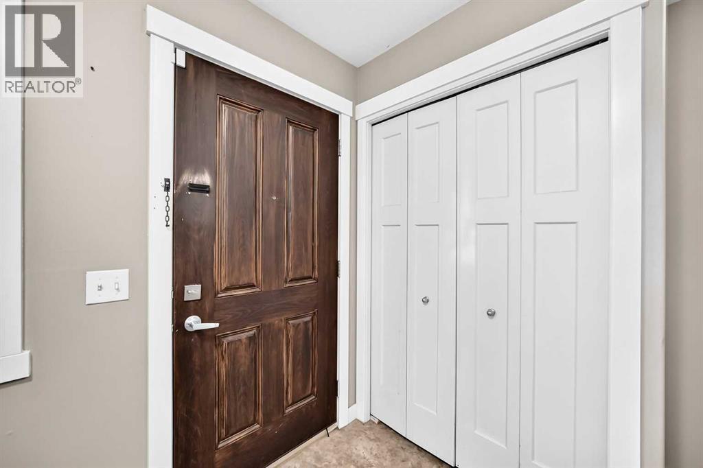 97 Skyview Ranch Manor NE, Calgary, Alberta  T3N 0R6 - Photo 4 - A2347549