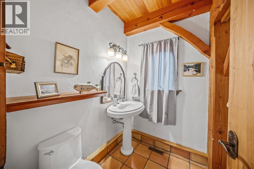 261 Eagle Terrace Road, Canmore, Alberta  T1W 3C7 - Photo 29 - A2350297