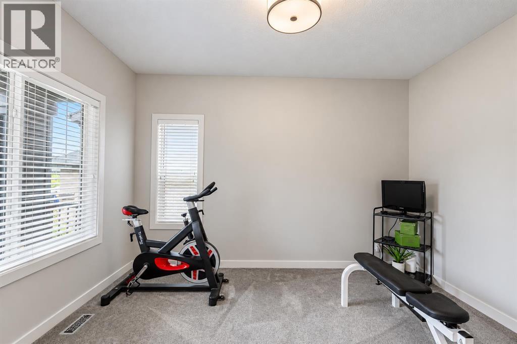 30 Rockford Road NW, Calgary, Alberta  T3G 0C9 - Photo 19 - A2351136