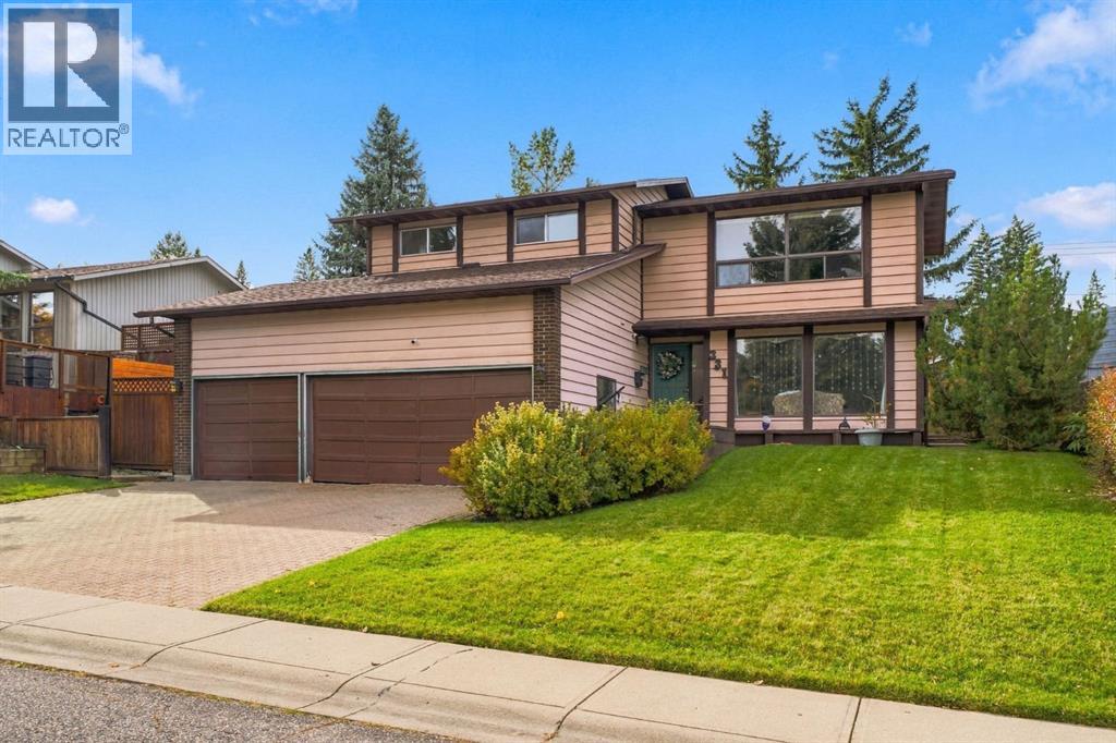 Oakridge House for sale: 4 bedroom 2,458 sq.ft. (Listed 2026-10-08)