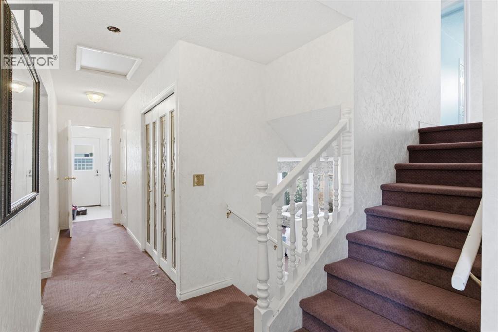 331 Oakfern Crescent SW, Calgary, Alberta  T2V 4T3 - Photo 16 - A2351203