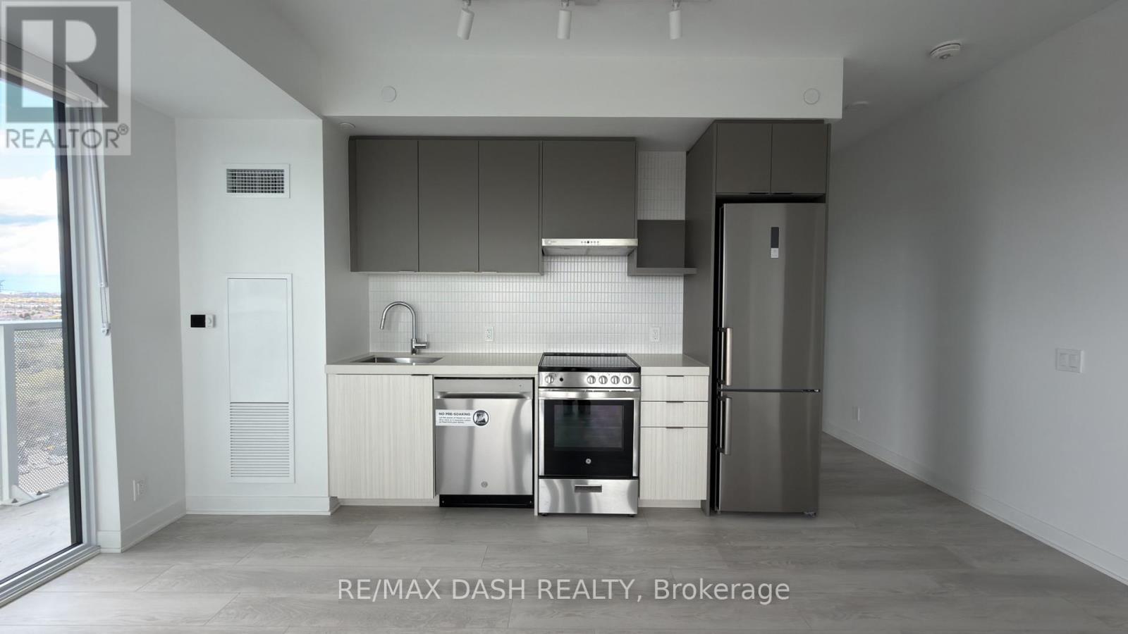 1418 - 6 Flavelle Trail, Vaughan, Ontario  L4L 0M8 - Photo 10 - N13859728
