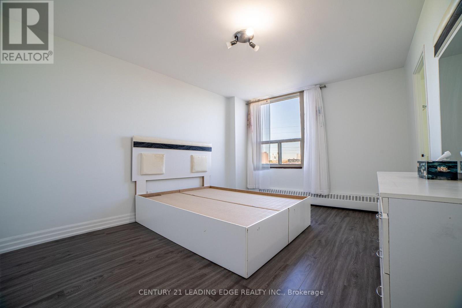 604 - 25 Four Winds Drive, Toronto, Ontario  M3J 1K8 - Photo 17 - W13864574