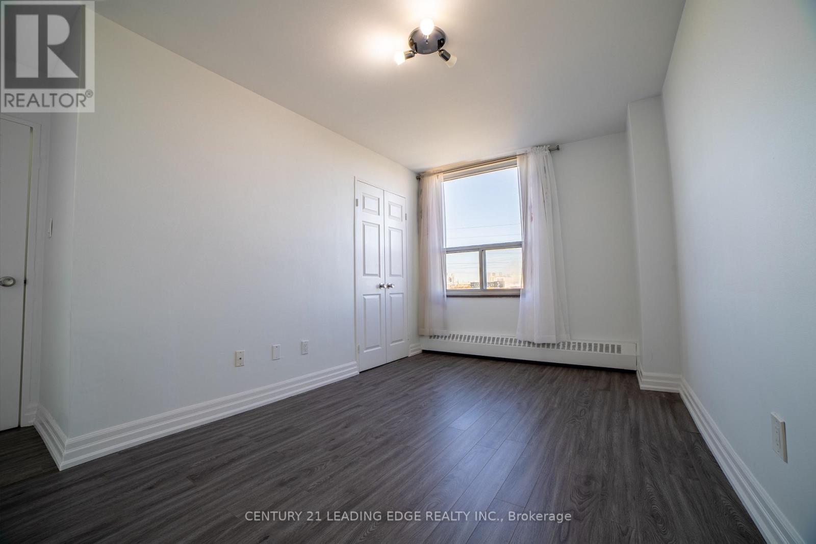 604 - 25 Four Winds Drive, Toronto, Ontario  M3J 1K8 - Photo 16 - W13864574
