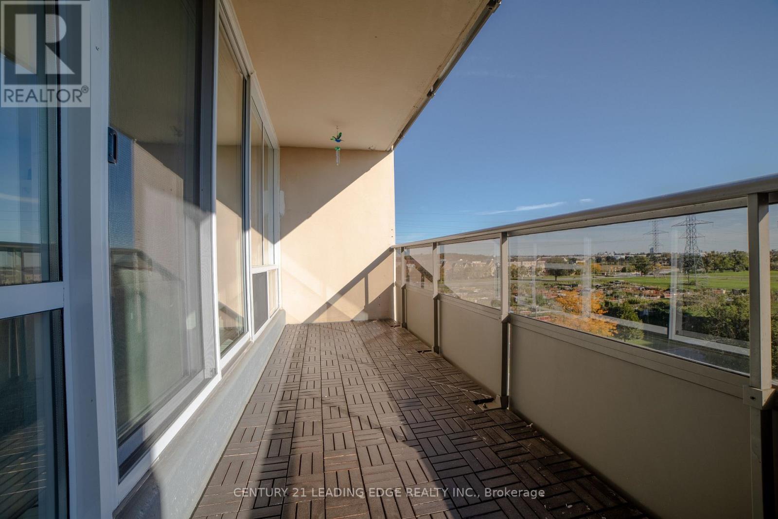 604 - 25 Four Winds Drive, Toronto, Ontario  M3J 1K8 - Photo 6 - W13864574
