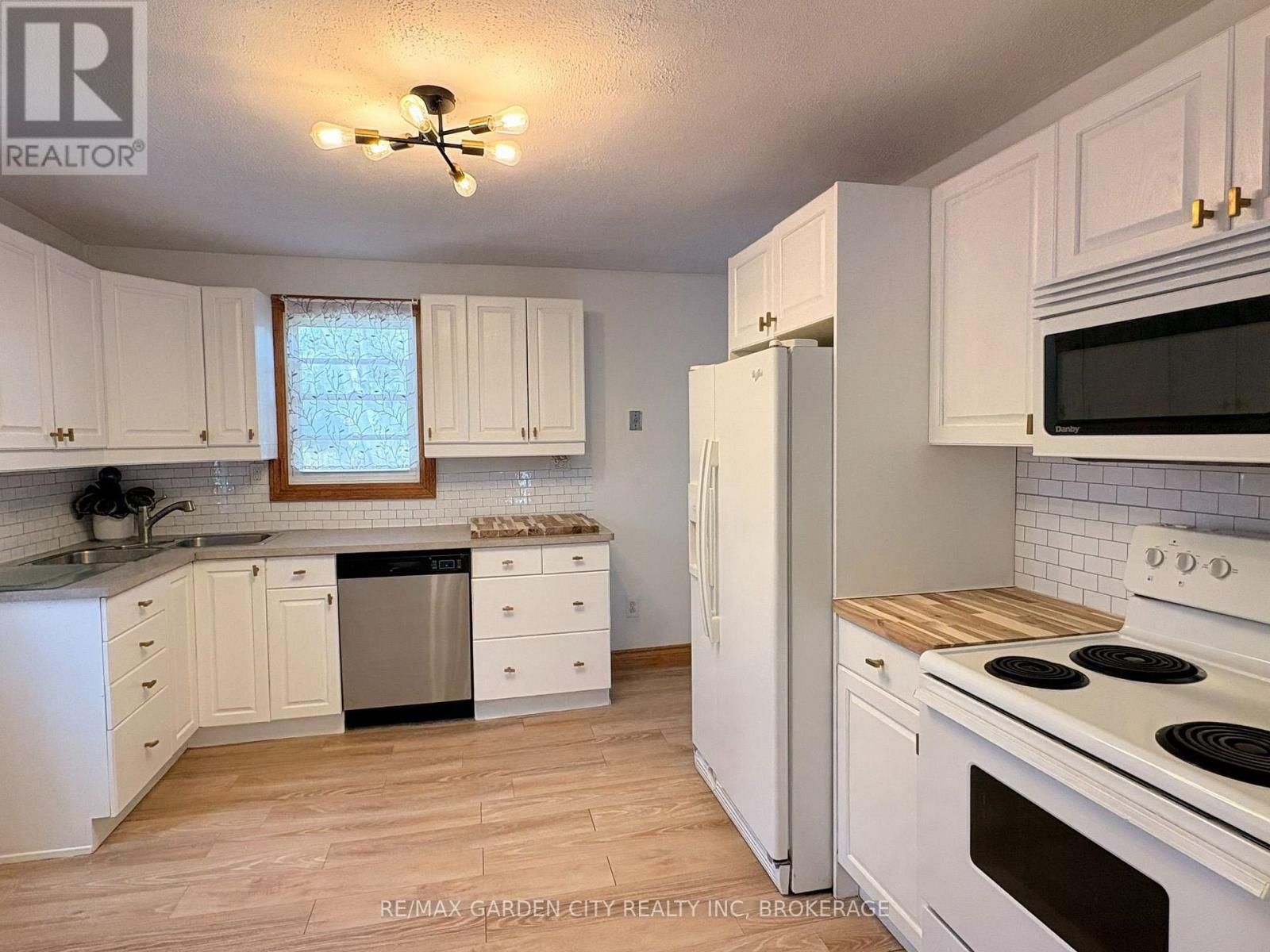 41 Port Robinson Road, Pelham, Ontario  L0S 1E0 - Photo 11 - X13808384
