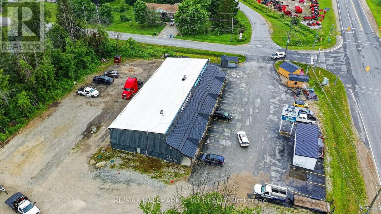 717950 Highway 6, Georgian Bluffs, Ontario  N4K 5N7 - Photo 5 - X13877398