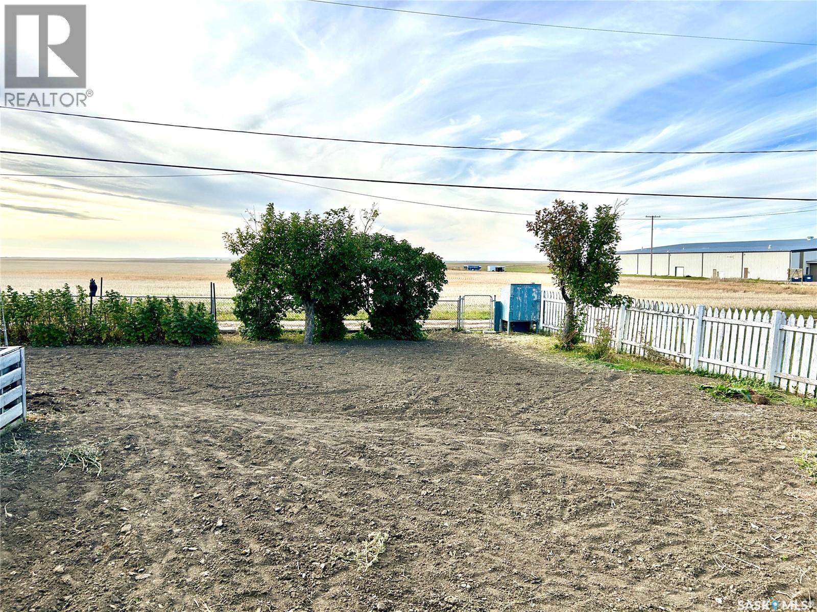 306 2nd Street W, Kyle, Saskatchewan  S0L 1T0 - Photo 31 - SK050233