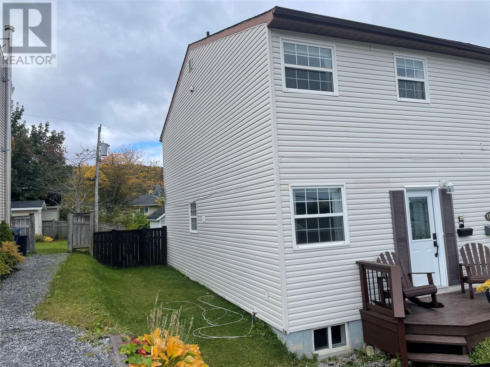 122B Elizabeth Street, Corner Brook — photo 3