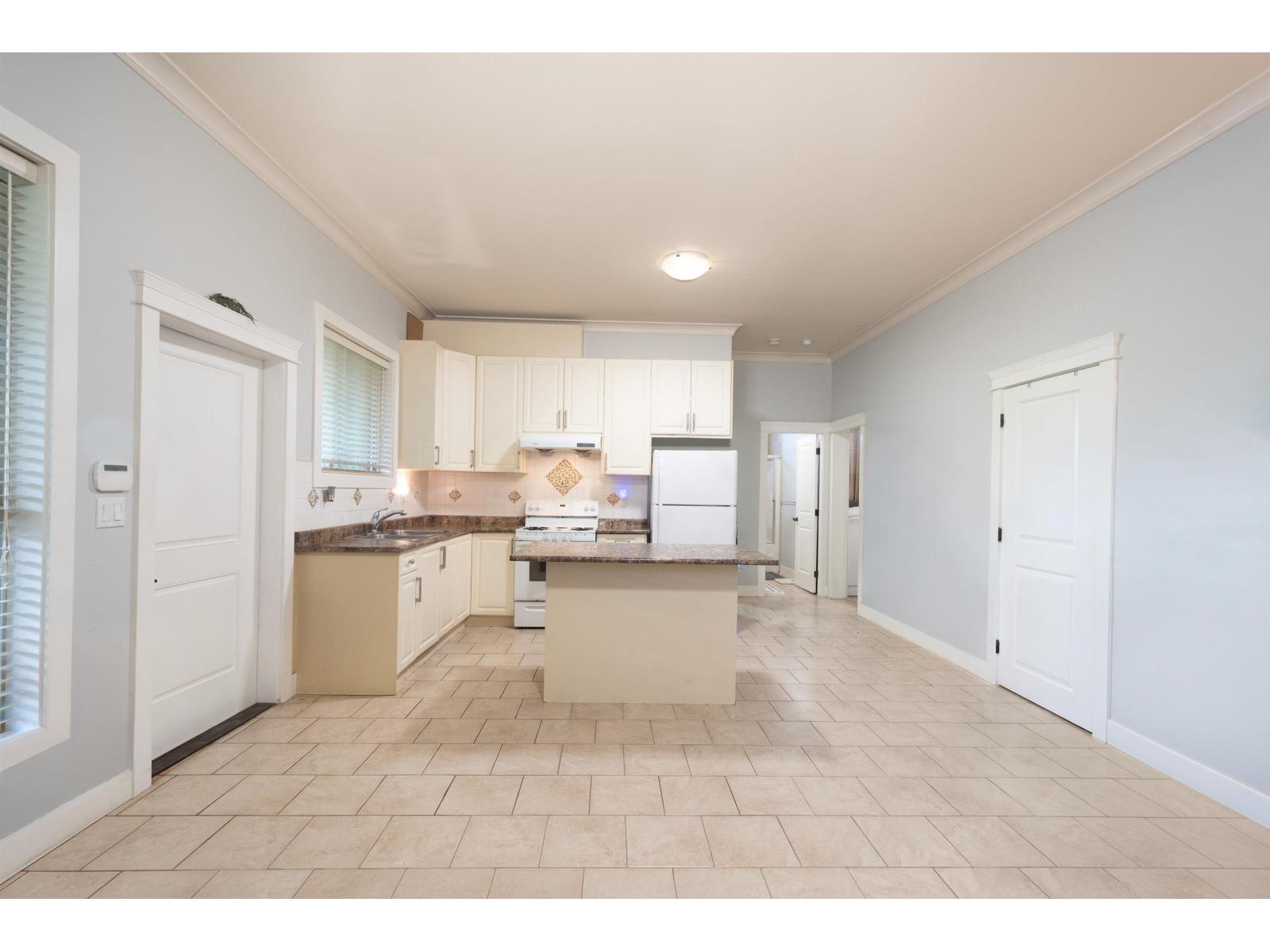 Lower Suite 2 17551 ABBEY DRIVE