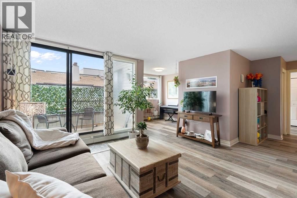 314, 2425 90 Avenue SW, Calgary, Alberta
