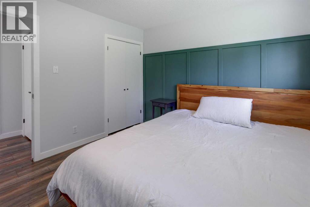 4827 Montana Drive NW, Calgary, Alberta  T3B 1G3 - Photo 15 - A2350101