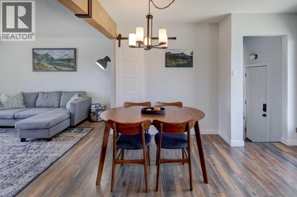 4827 Montana Drive NW, Calgary, Alberta  T3B 1G3 - Photo 11 - A2350101