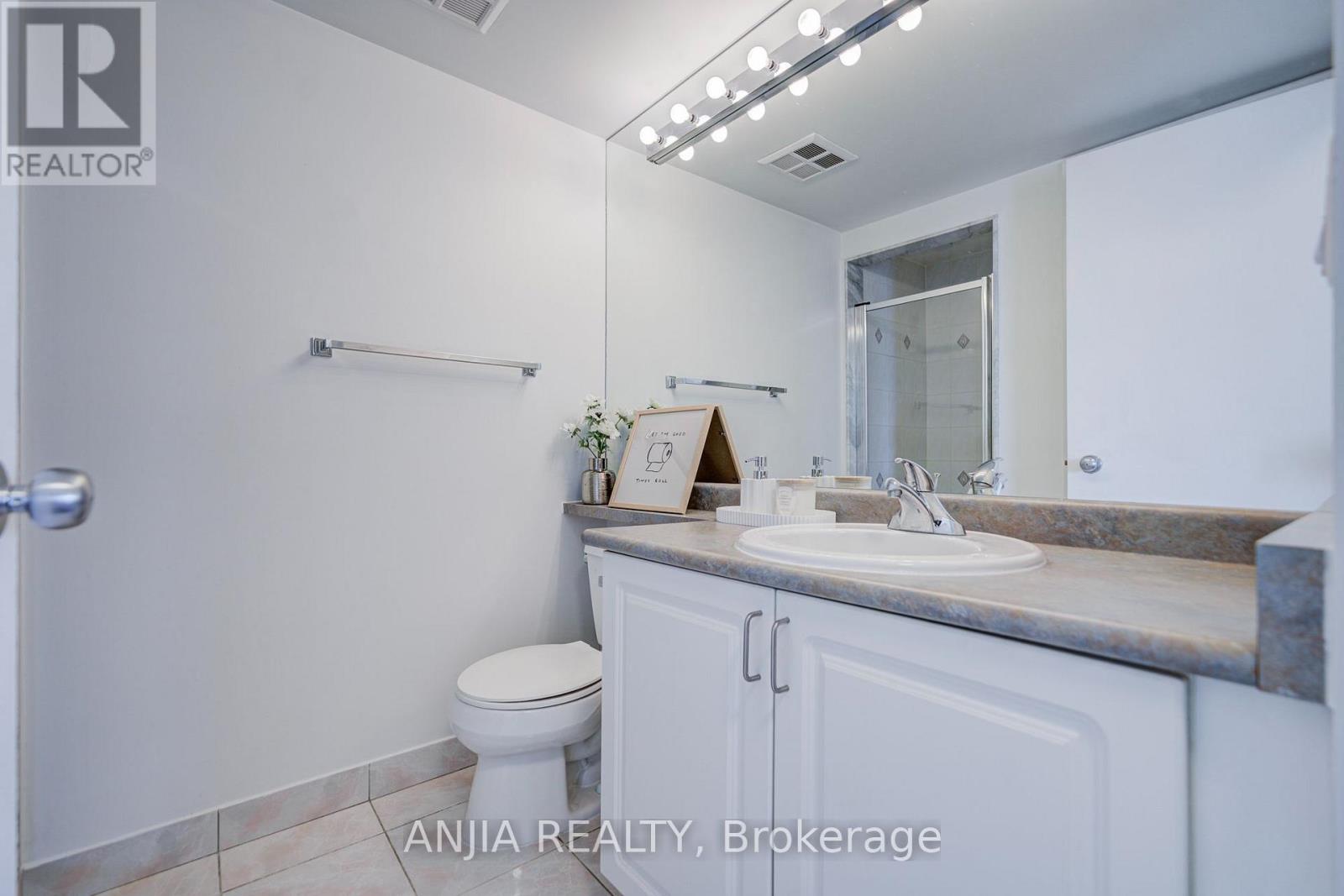 2011 - 8 Park Road, Toronto, Ontario  M4W 3S5 - Photo 23 - C13877342