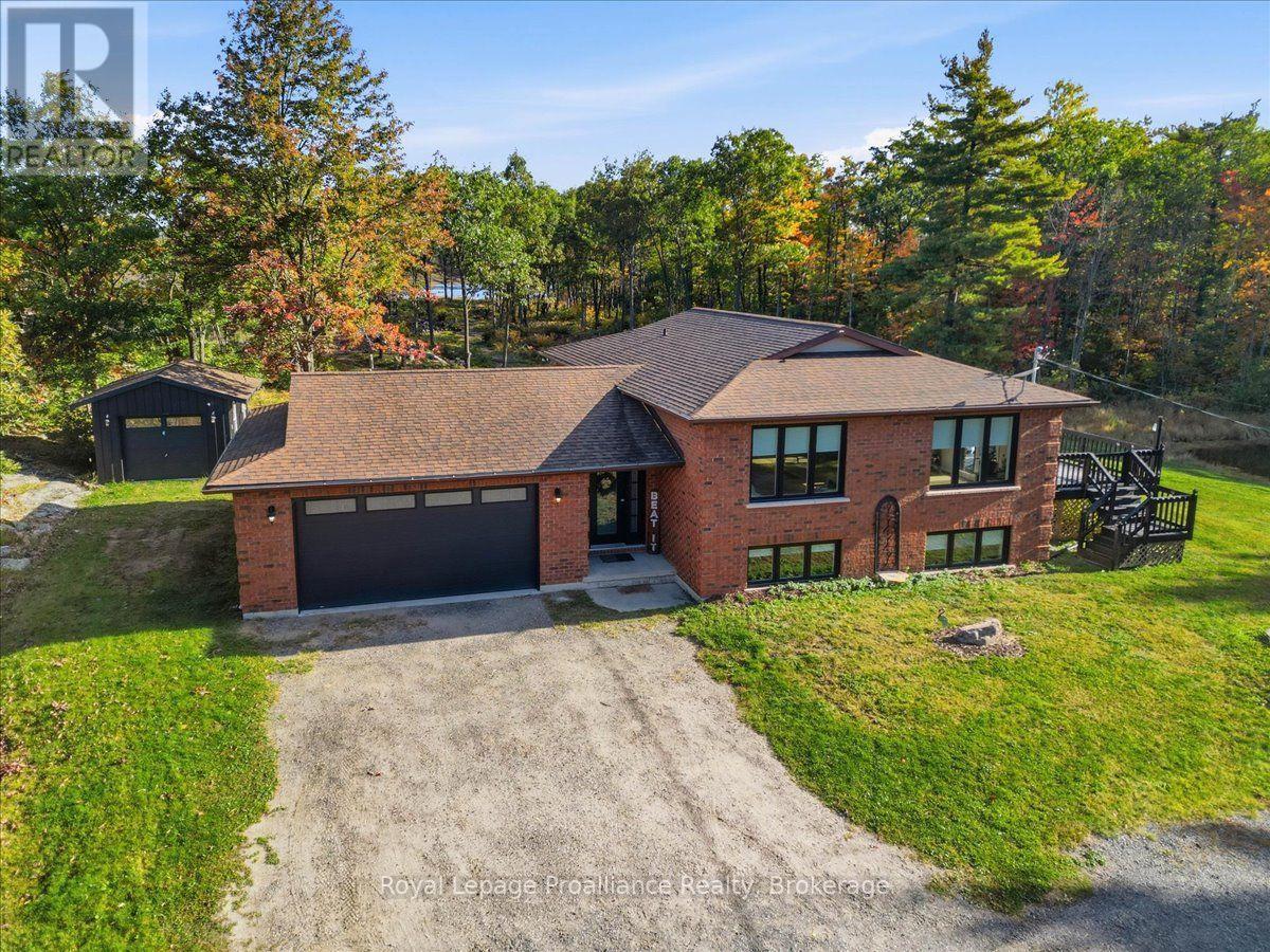 10389 41 HIGHWAY, Addington Highlands, Ontario