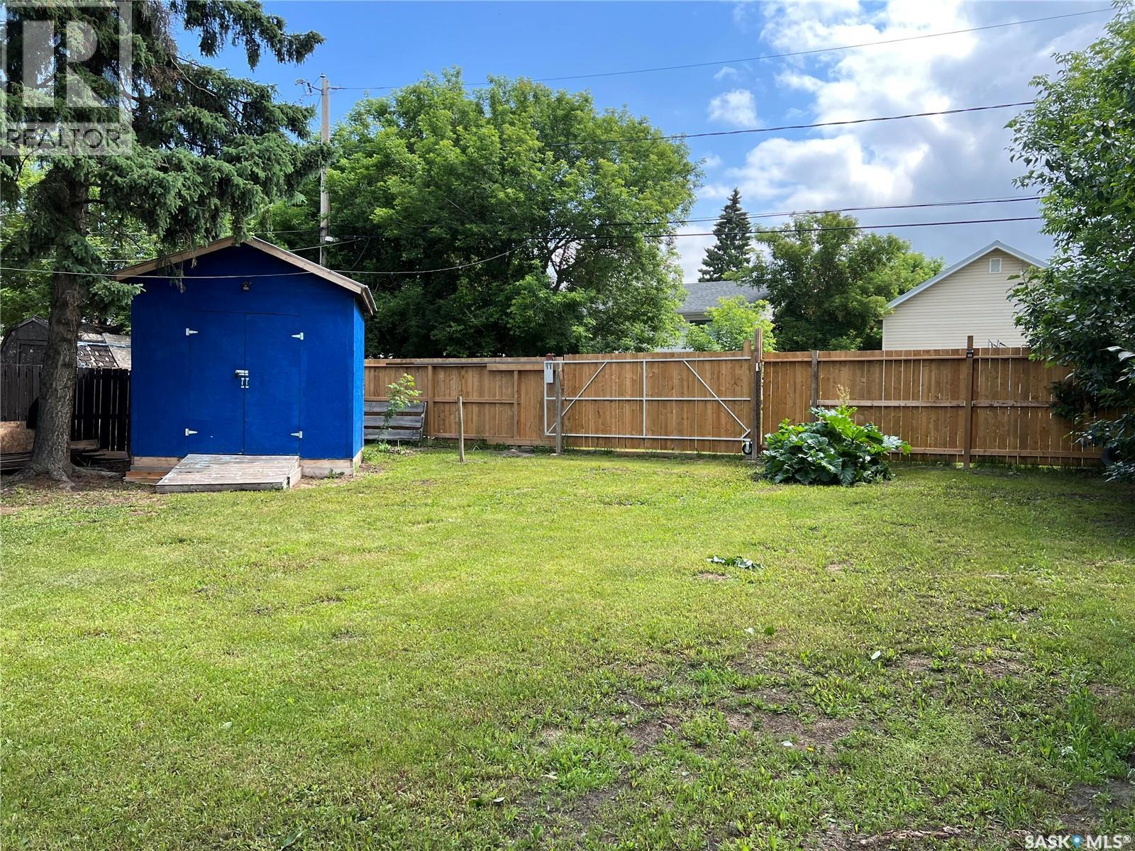 504 3rd Street W, Meadow Lake, Saskatchewan  S9X 1C9 - Photo 16 - SK050687