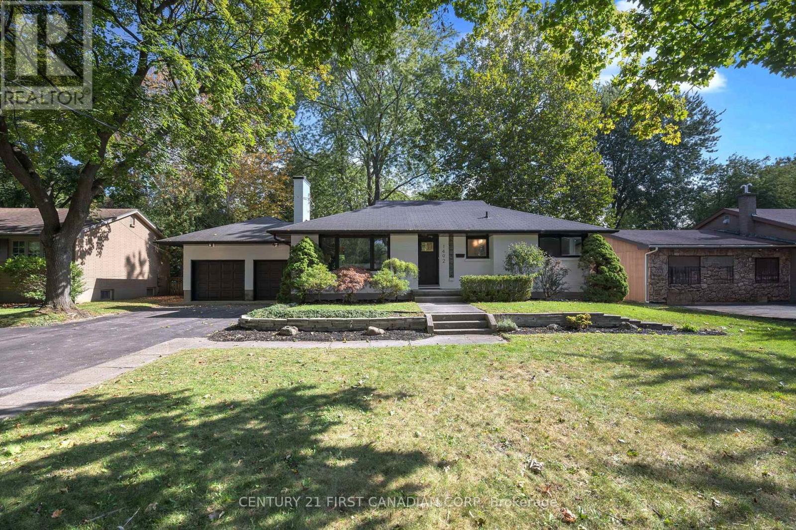 1492 North Vernon Avenue, London North, Ontario  N5X 1N6 - Photo 3 - X13877532