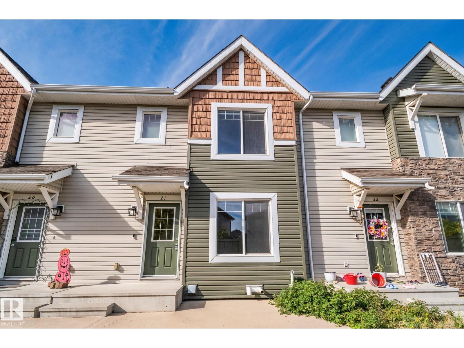 #21 2922 MAPLE WY NW