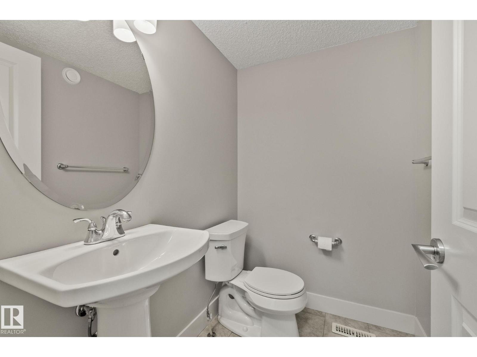 #21 2922 MAPLE WY NW